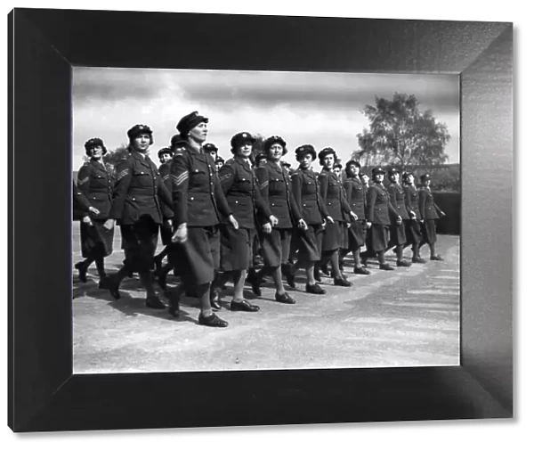 World War II. Women ATS soldiers on parade. April 1940 P010069