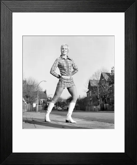 Framed Print : Entertainment Television: Dancer - Wendy Gotelee - a former dancer in the Framed Print : Entertainment Television: Dancer - Wendy Gotelee - a former dancer in the
