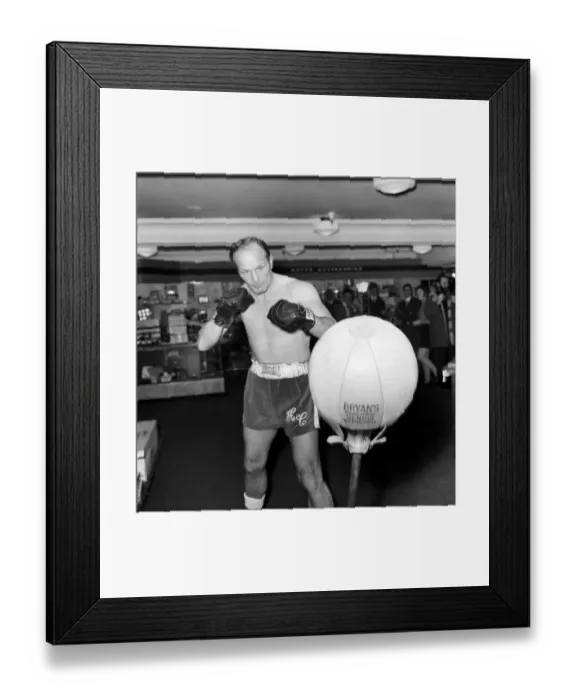 Framed Print : Someone will be on the receiving end from a Henry Cooper punch, and like it