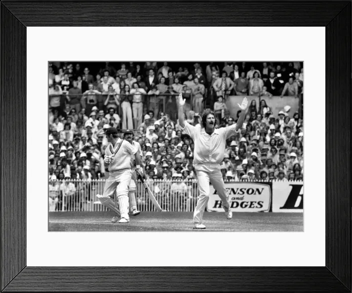 Framed Print : The Ashes 1974-1975. Australia v England 3rd Test match at Melbourne Cricket Ground