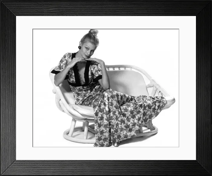 Framed Print : Jill Johnson wearing a chinaman print dress. November 1973 P008455