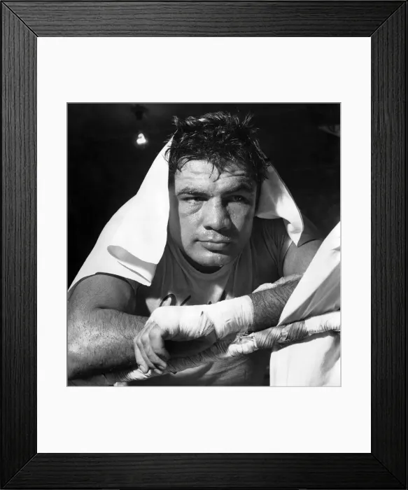Framed Print : Boxer Alex Miteff training at Tobys Gym training for his fight against Henry Cooper Framed Print : Boxer Alex Miteff training at Tobys Gym training for his fight against Henry Cooper