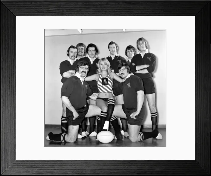 Framed Print : Wasps Rugby Team Mascot Angela Jay (Model). January 1975 75-00344-004 Framed Print : Wasps Rugby Team Mascot Angela Jay (Model). January 1975 75-00344-004
