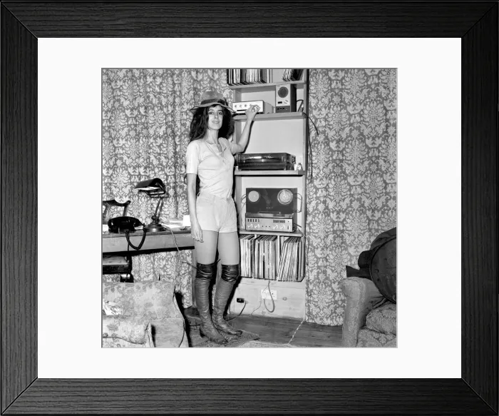 Framed Print : Diana Frost to spend Xmas in the Sahara Desert. December 1969 Z12294 Framed Print : Diana Frost to spend Xmas in the Sahara Desert. December 1969 Z12294