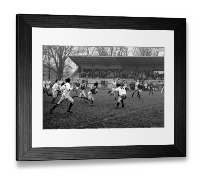 Framed Print : London Welsh v. Swansea. Andy Morgan breaks away through the field Swanseas No Framed Print : London Welsh v. Swansea. Andy Morgan breaks away through the field Swanseas No