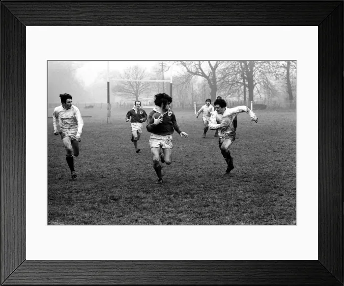 Framed Print : London Welsh v. Swansea. Action during the match. December 1969 Z12301-004 Framed Print : London Welsh v. Swansea. Action during the match. December 1969 Z12301-004