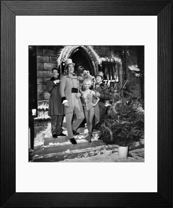 Framed Print : Entertainment Television. Rehearsal of The Christmas show'at Thames T. V