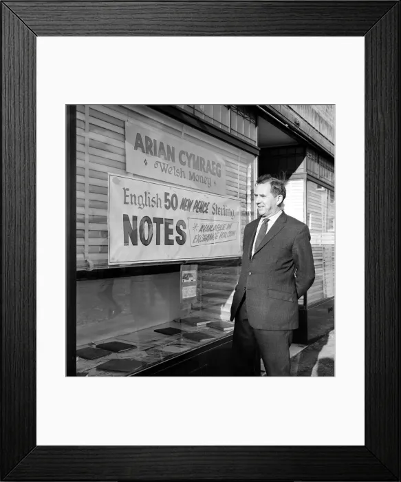 Framed Print : Finance: Money. The private mint of Richard Williams was turning out thousands of ten Framed Print : Finance: Money. The private mint of Richard Williams was turning out thousands of ten