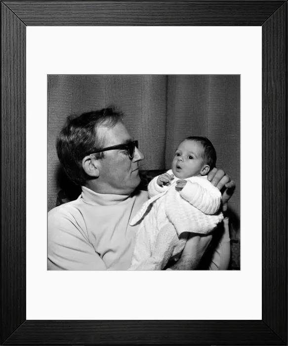 Framed Print : Families: Father holding his newly born baby boy at their home. December 1969 Z12116 Framed Print : Families: Father holding his newly born baby boy at their home. December 1969 Z12116