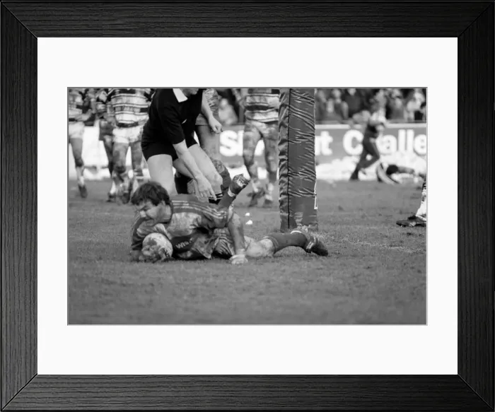 Framed Print : Hull Kingston Rovers v Hull. February 1986. PR-07-047 Framed Print : Hull Kingston Rovers v Hull. February 1986. PR-07-047