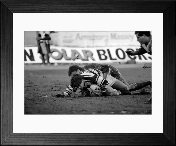 Framed Print : Hull Kingston Rovers v Hull. February 1986. PR-07-038