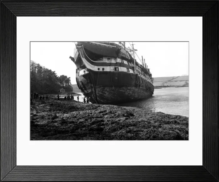 Framed Print : The Conway (Cadet Ship) goes aground near the Meniai Bridge Framed Print : The Conway (Cadet Ship) goes aground near the Meniai Bridge