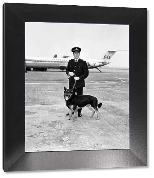 P. C. Peter Sutton and Police Dog. Febraury 1975 75-00646-001