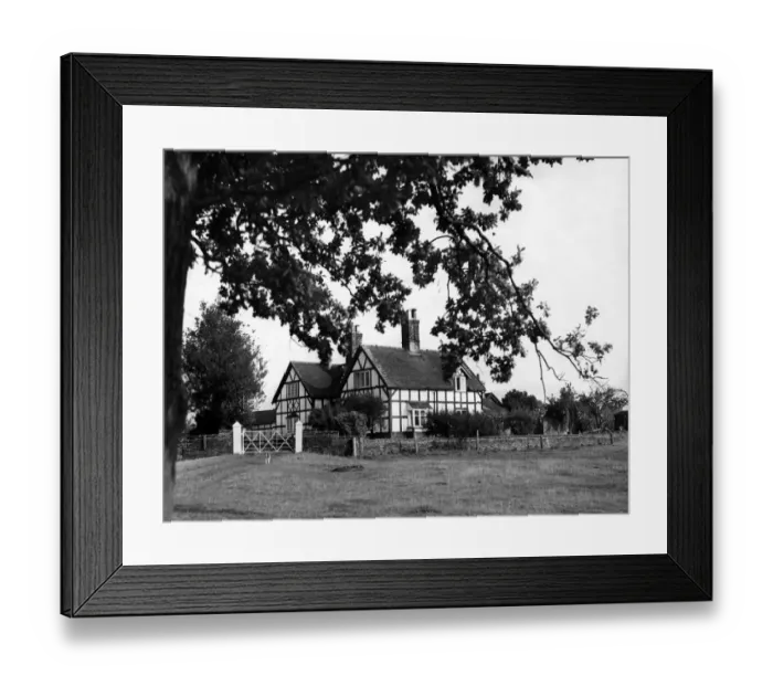 Framed Print : Barthomley (Cheshire). Barthomley school, life has changed little in c centuries Framed Print : Barthomley (Cheshire). Barthomley school, life has changed little in c centuries