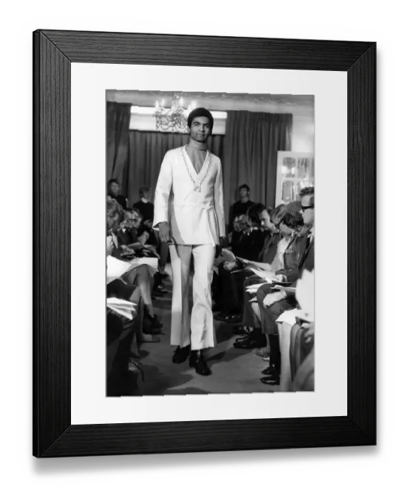Framed Print : A fashion show was held at the House of Worth in Grosvenor Street