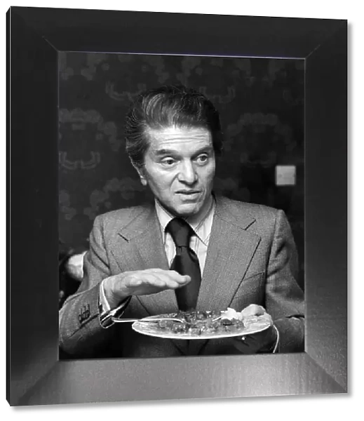Food critic Egan Ronay. March 1975 P005099