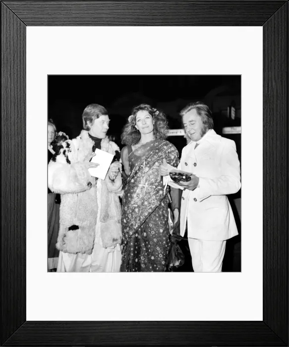 Framed Print : European Film Premier, at the Odeon, St. Martins Lane for Isadora Framed Print : European Film Premier, at the Odeon, St. Martins Lane for Isadora