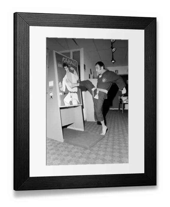 Framed Print : Karate Machine: Man / Machine / Unusual / Humour: Kung Fu man Baron Omidi tries out the new Framed Print : Karate Machine: Man / Machine / Unusual / Humour: Kung Fu man Baron Omidi tries out the new