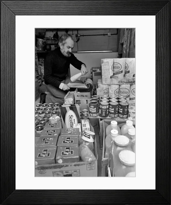Framed Print : Food  /  Unusual. Mr. Ray Dallas. February 1975 75-00686 Mr. and Mrs