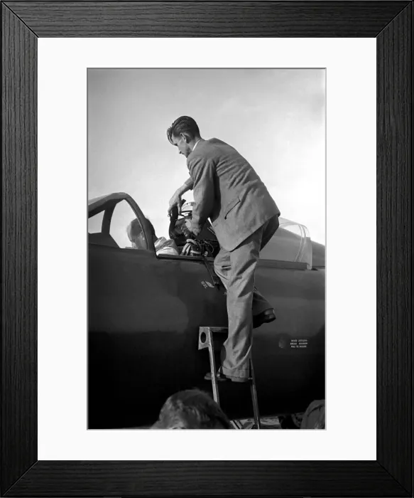 Framed Print : Test pilot Neville Duke in the cockpit of a Hawker Hunter jet fighter for an attempt Framed Print : Test pilot Neville Duke in the cockpit of a Hawker Hunter jet fighter for an attempt
