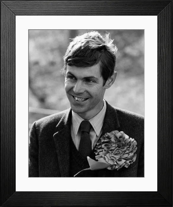 Framed Print : Conserative Candidate Mathew Parris electioneering in Hathersage, Derbyshire Framed Print : Conserative Candidate Mathew Parris electioneering in Hathersage, Derbyshire