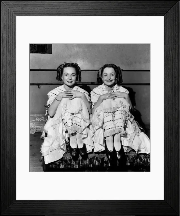 Framed Print : Rosemary (L) & Elizabeth ( R) dressed as the 15 year old twin sisters of Victorian Times Framed Print : Rosemary (L) & Elizabeth ( R) dressed as the 15 year old twin sisters of Victorian Times