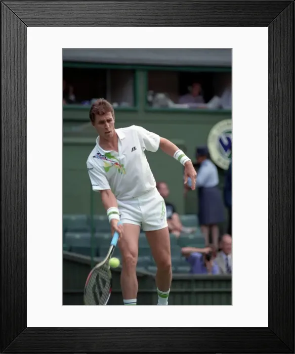 Framed Print : All England Lawn Tennis Championships at Wimbledon. Ivan Lendl in action against Kuhnen