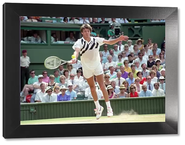 Wimbledon. Mens Final: Michael Stich vs. Boris Becker. July 1991 91-4302-244