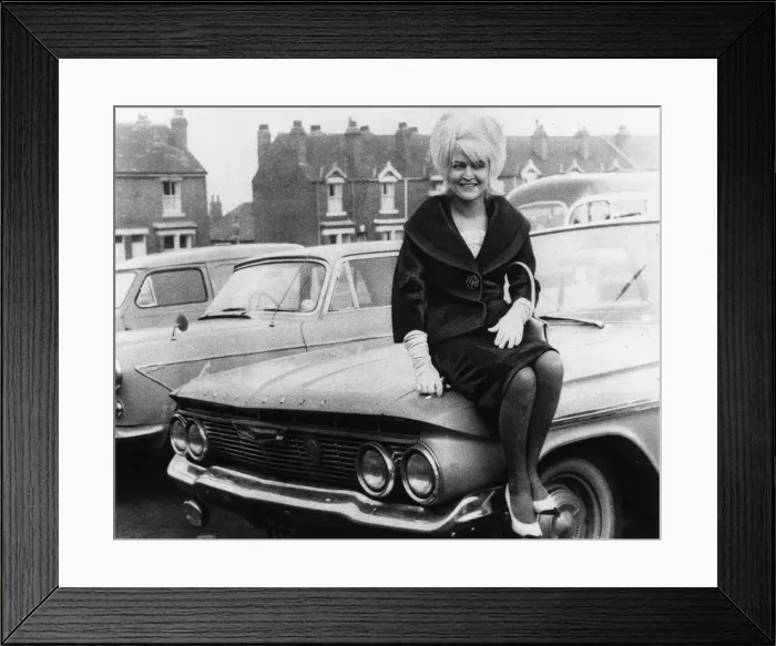 Framed Print : Keith and Viviene Nicholson who won £152000 on the Pools in 1961 18 / 9 / 62 Framed Print : Keith and Viviene Nicholson who won £152000 on the Pools in 1961 18 / 9 / 62