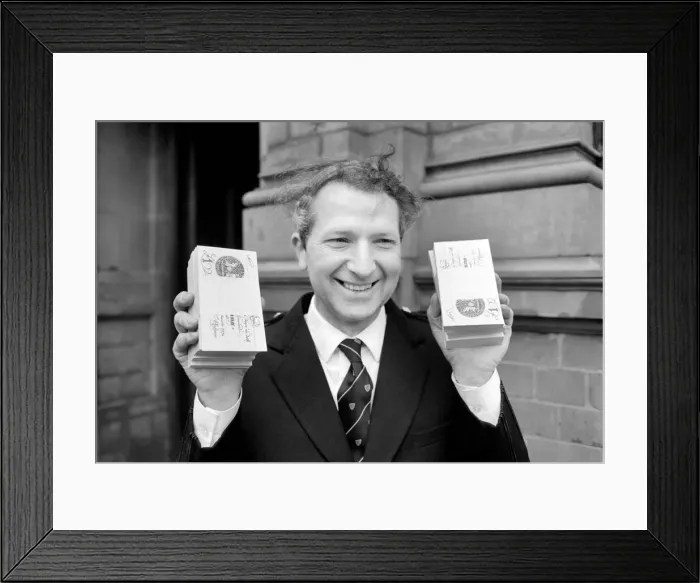 Framed Print : 50 year old Cornishman Frederick Trull a member of the Cornish Stannery Parliament has