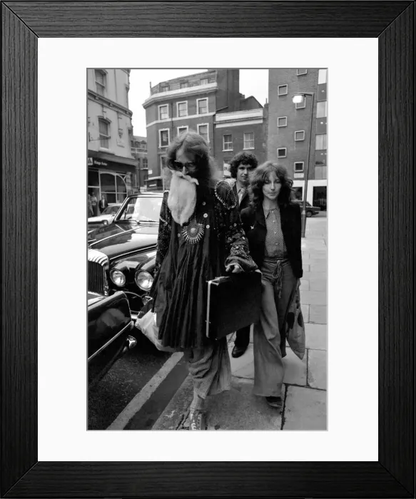 Framed Print : Hippy Nicholas Albery seen here outside the court house at Slough
