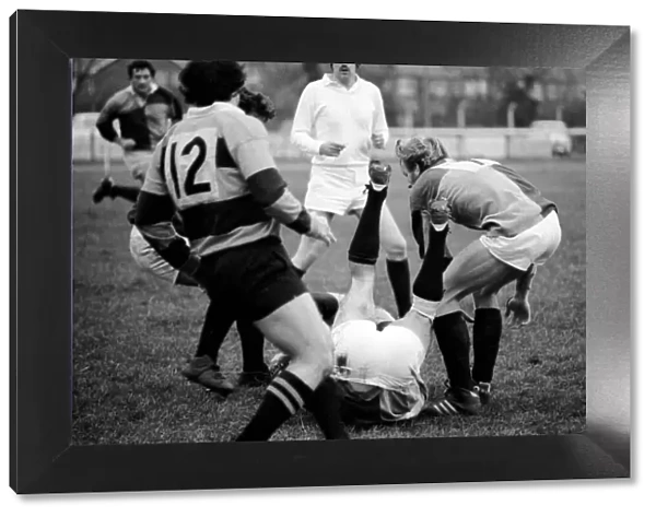 Rugby Union Matches: Harlequins (18) vs. Newport (6). December 1974 74-7565-003