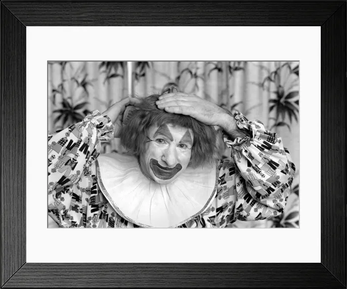 Framed Print : Entertainment: Clowns Blowey the clown seen here putting on his make-up before a Framed Print : Entertainment: Clowns Blowey the clown seen here putting on his make-up before a