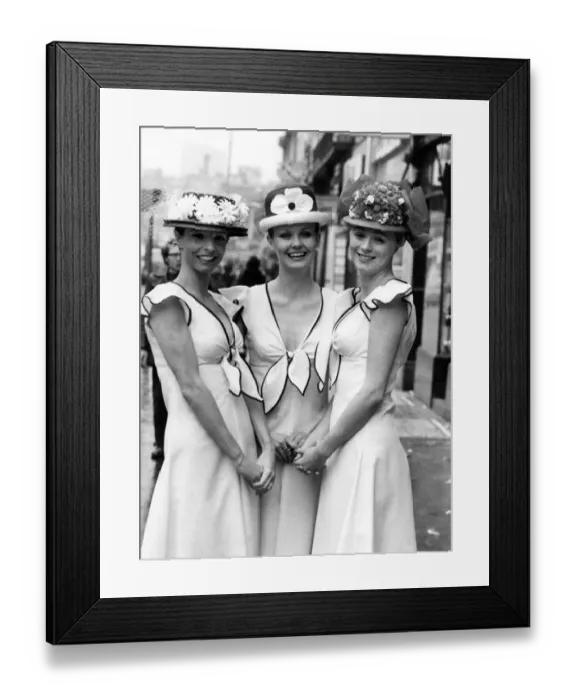 Framed Print : ItIs a blooming hat-trick: HereIs an early show of Spring flowers Framed Print : ItIs a blooming hat-trick: HereIs an early show of Spring flowers
