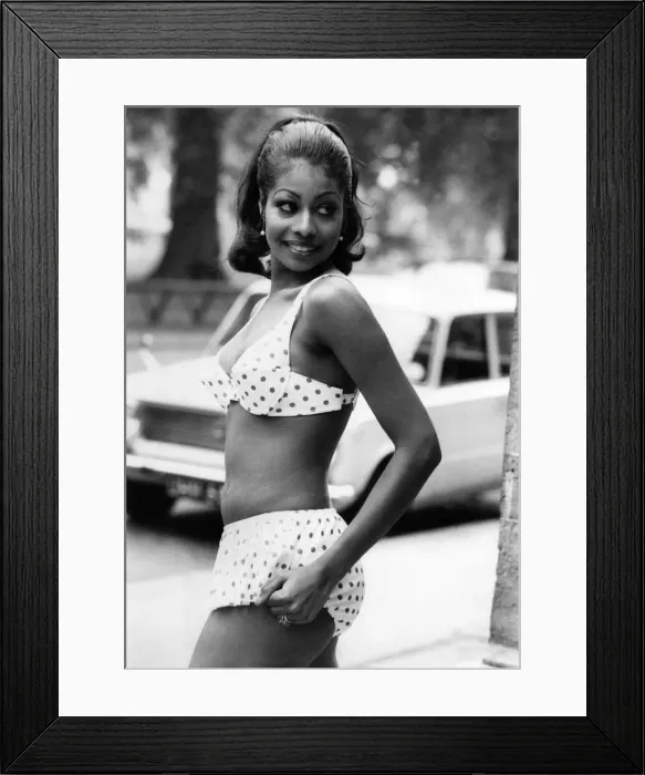 Framed Print : Return of the spotted Bikini: A good few years have passed since that itsy-bitsy
