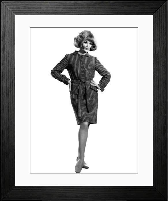 Framed Print : Reveille Fashions 1967: Marilyn Rickard. Febuary 1967 P006304 Framed Print : Reveille Fashions 1967: Marilyn Rickard. Febuary 1967 P006304