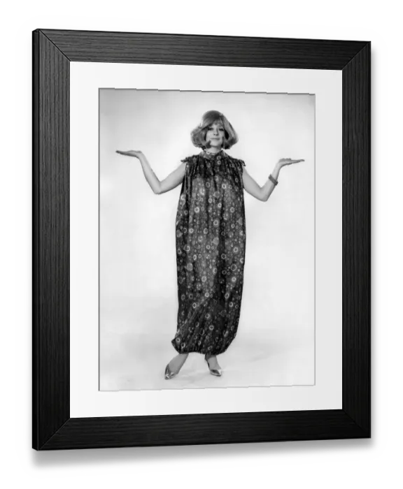Framed Print : Reveille Fashions 1967: Marilyn Rickard. January 1967 P006307
