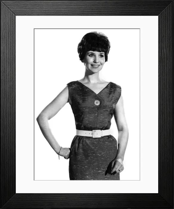 Framed Print : Reveille Fashions. Classic Beauty. June 1961 P006344