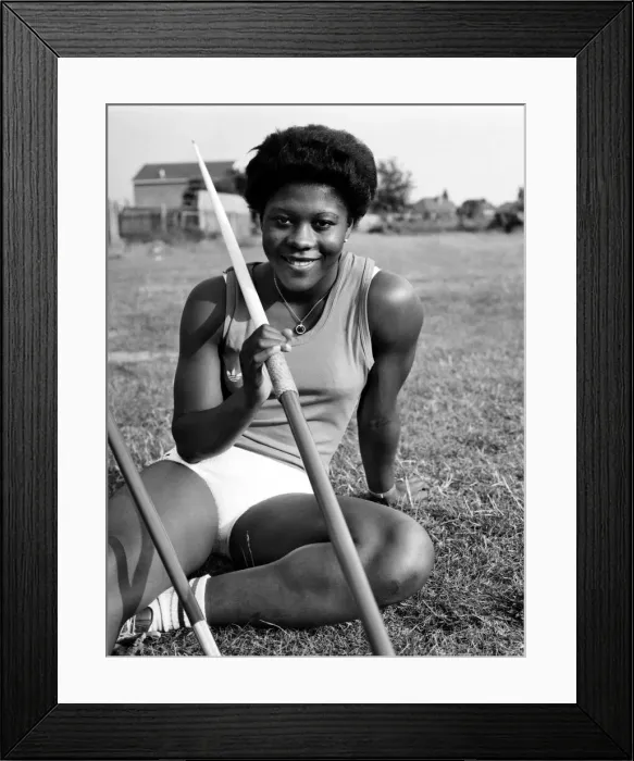 Framed Print : Olympic and Commonwealth Javelin thrower Tessa Sanderson of Wednesfield, Staffs Framed Print : Olympic and Commonwealth Javelin thrower Tessa Sanderson of Wednesfield, Staffs