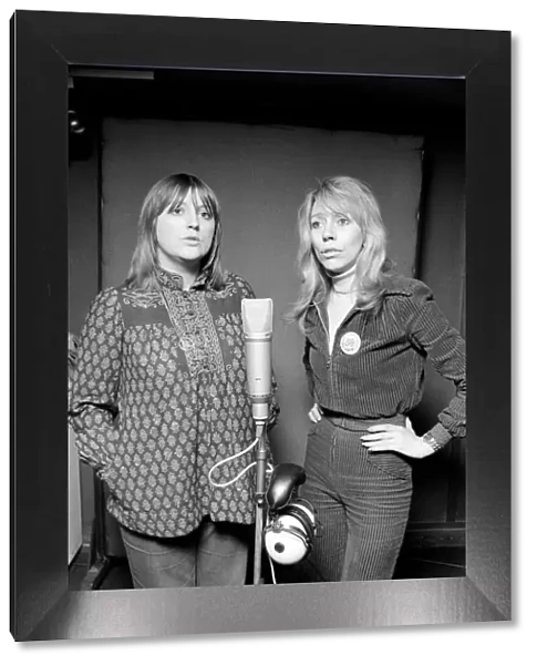Music  /  Studio: Pop Group: Guys and Dolls: Kay Garner and Claire Torry in a recording