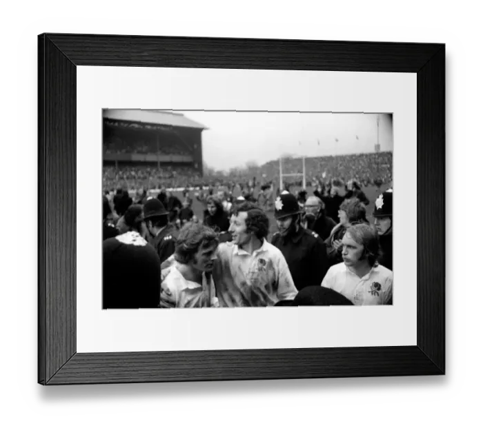 Framed Print : Rugby: England (7) v. Scotland (6) at Twickenham. The almost forgotten heroes of English Framed Print : Rugby: England (7) v. Scotland (6) at Twickenham. The almost forgotten heroes of English