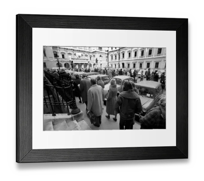 Framed Print : Art  /  Installation. February 1975 75-01023-005