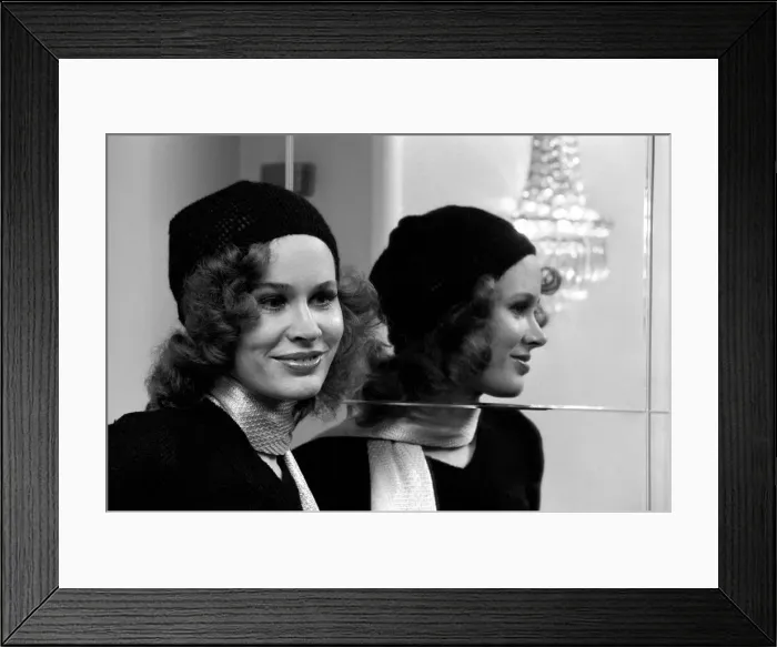 Framed Print : U. S. actress Karen Black. January 1975 75-00406 Framed Print : U. S. actress Karen Black. January 1975 75-00406