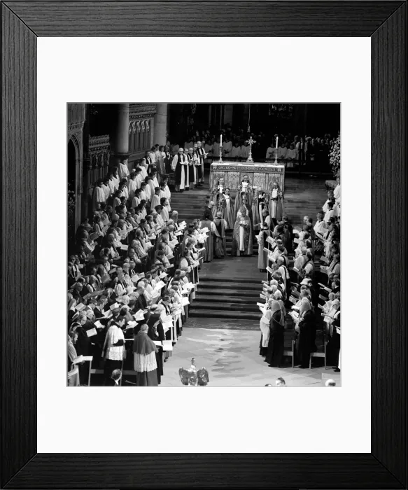 Framed Print : Dr Donald Coggan seen here during the ceremony to appoint him as Archbishop of Canterbury Framed Print : Dr Donald Coggan seen here during the ceremony to appoint him as Archbishop of Canterbury