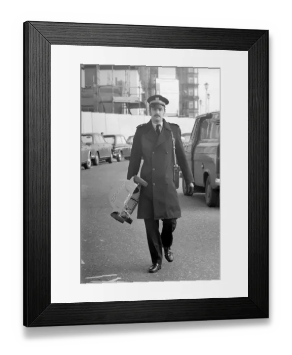 Framed Print : Humour  /  Unusual. Toy Fair. Brighton. January 1975 75-00453-009