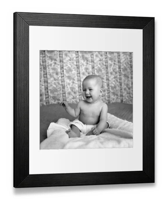 Framed Print : 7 month old baby January 75-00018-001-004