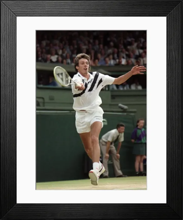 Framed Print : Wimbledon. Mens Final: Michael Stich vs. Boris Becker. July 1991 91-4302-220 Framed Print : Wimbledon. Mens Final: Michael Stich vs. Boris Becker. July 1991 91-4302-220