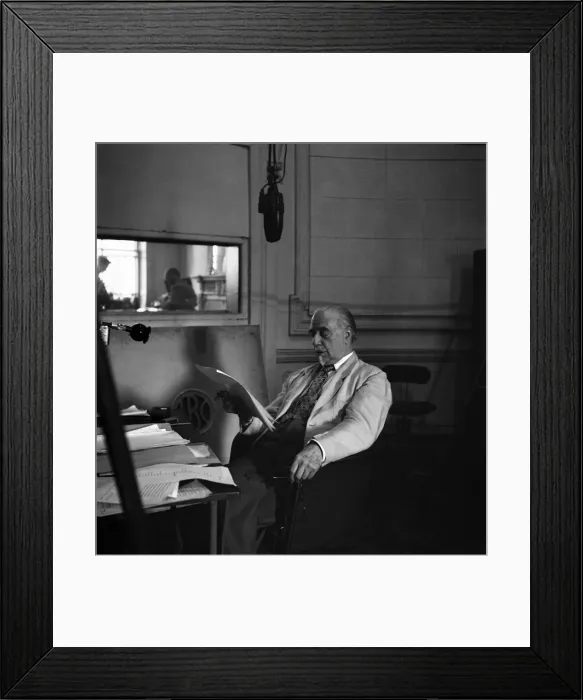 Framed Print : Conductor Sir Thomas Beecham. June 1950 O24826