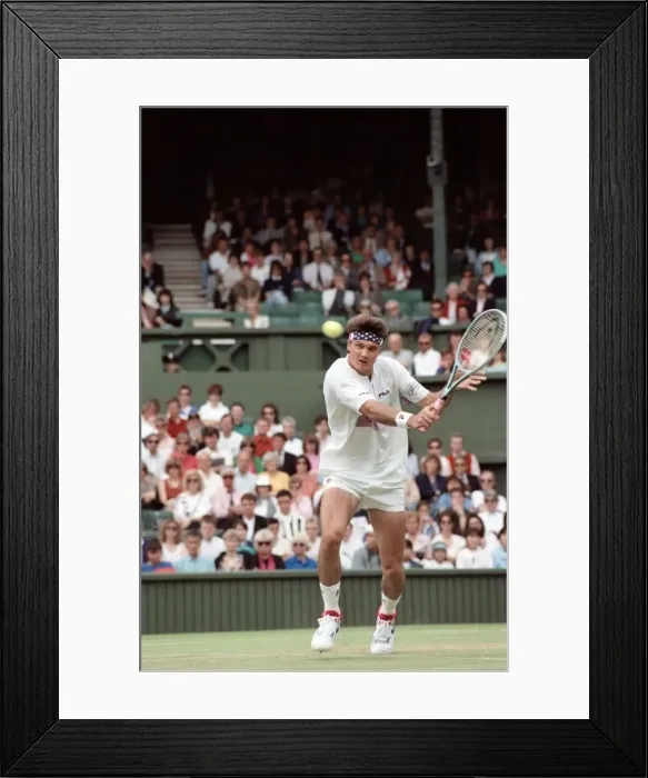 Framed Print : All England Lawn Tennis Championships at Wimbledon. Mens Singles Third Round match