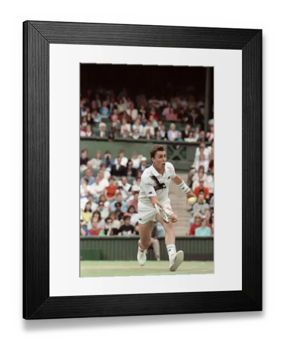 Framed Print : All England Lawn Tennis Championships at Wimbledon. Mens Singles Third Round match